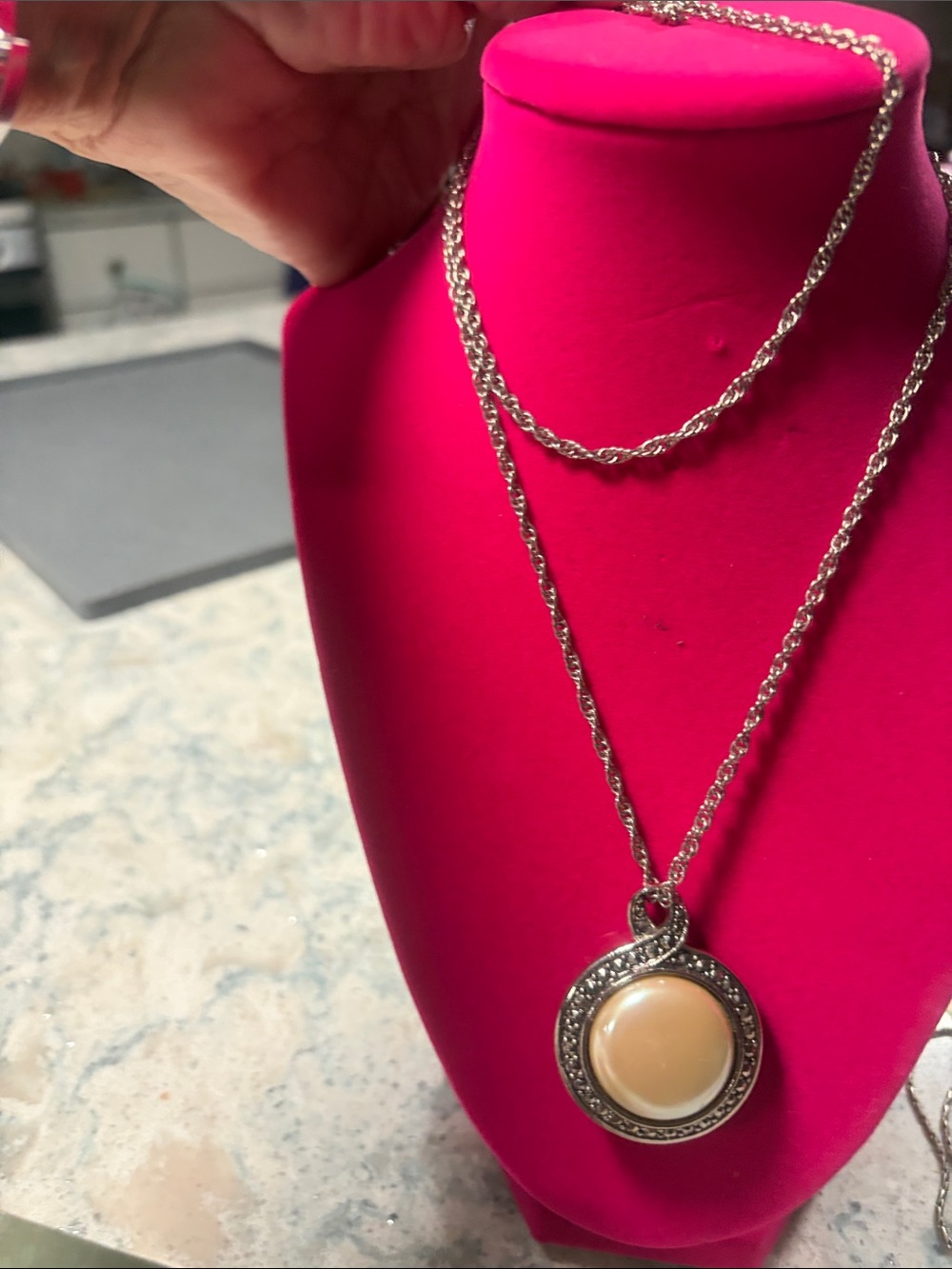 Avon Silver-Tone Necklace with Cream Center Cabochon Pendant